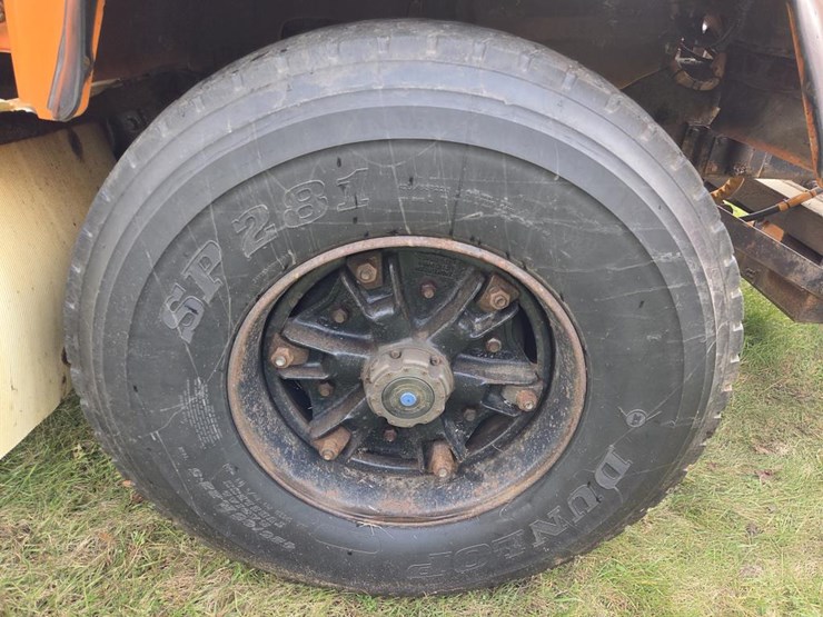 mack-rd690s-image-79