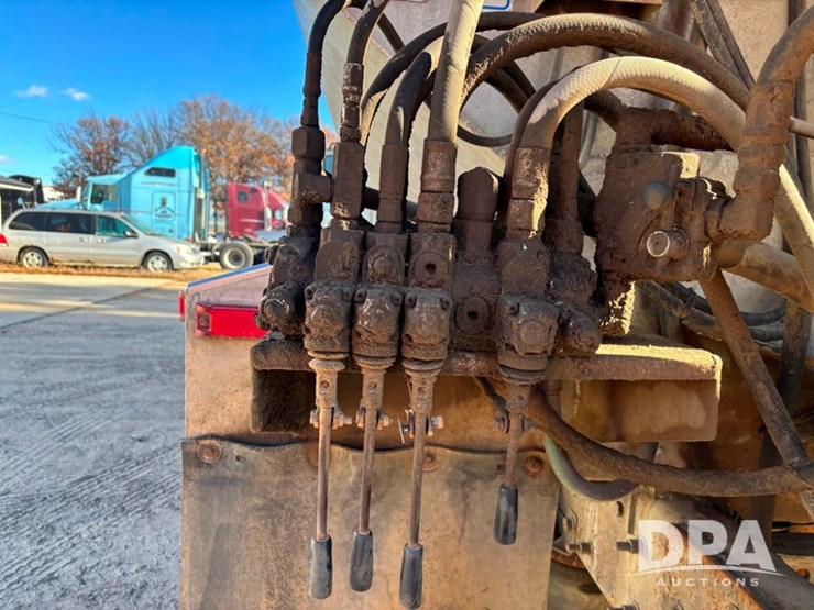 2006-international-14-image-50