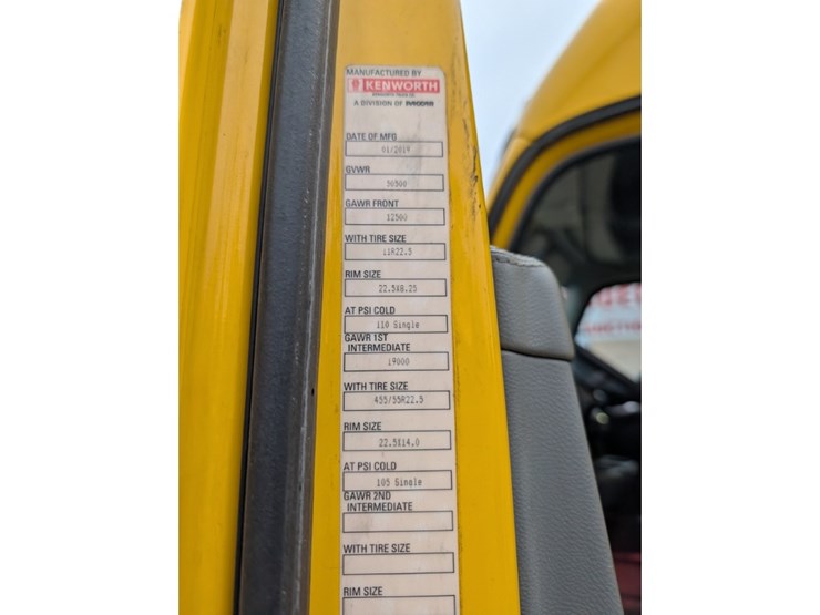 kenworth-t680-image-30