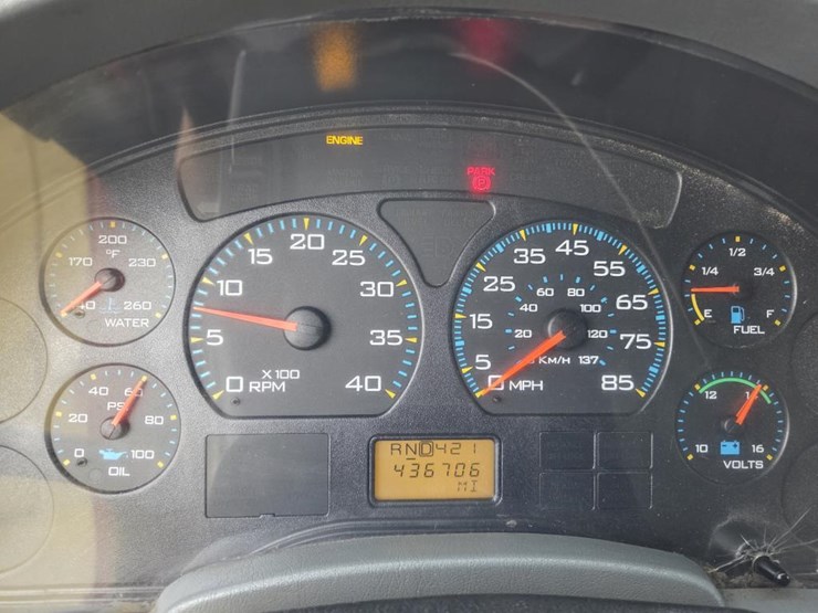 international-durastar-4300-image-61