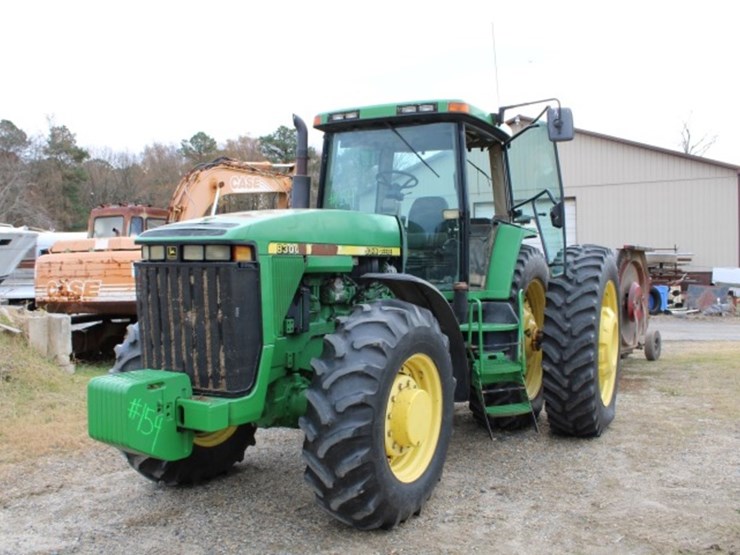 john-deere-8300-image-2