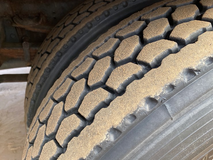 1999-international-4900-image-33