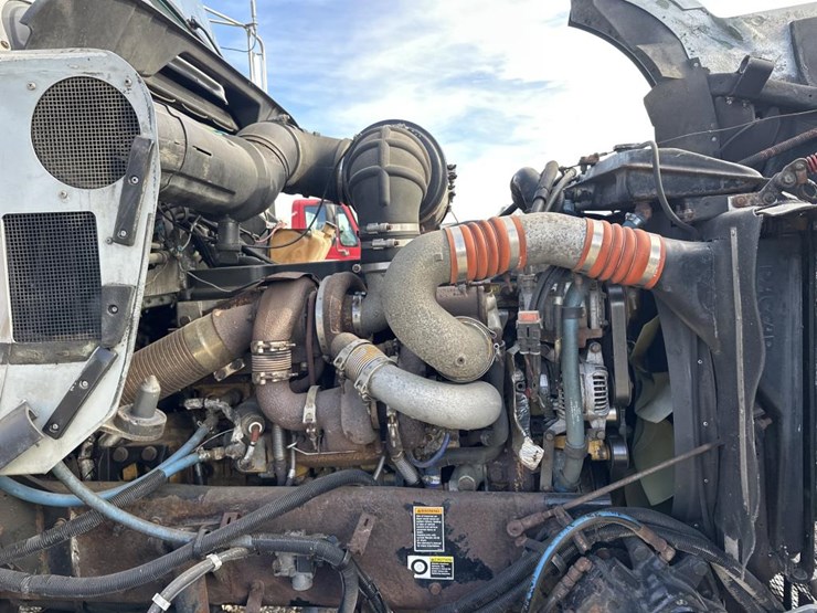 2005-kenworth-t800-image-44