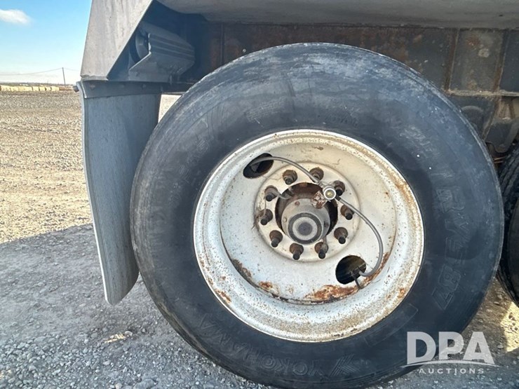 2011-merritt-tender-image-38