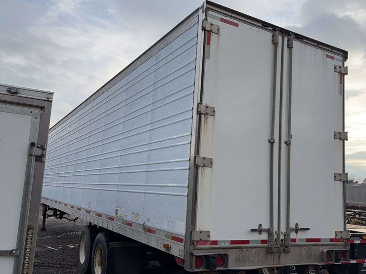 2002-utility-van-image-4