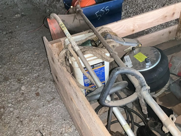 #554-•-trucker-safety-supplies-and-tools-image-8