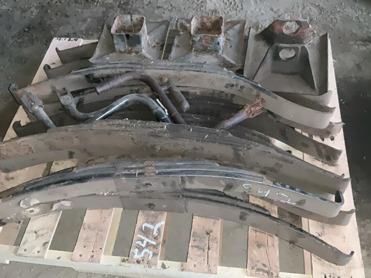 #542-•-leaf-springs-image-1