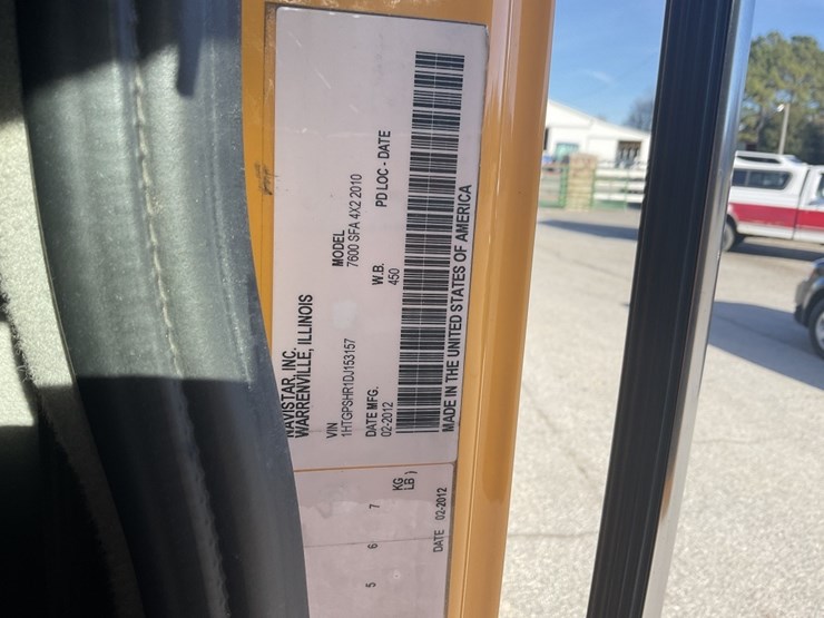 international-workstar-7600-image-10