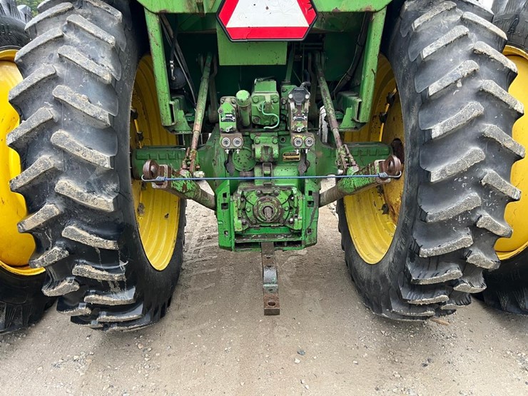 john-deere-4430-image-13