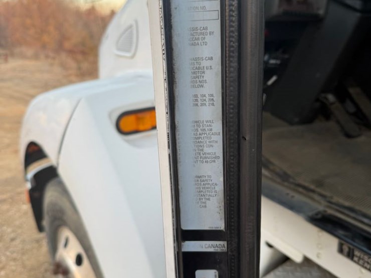 kenworth-t300-image-22