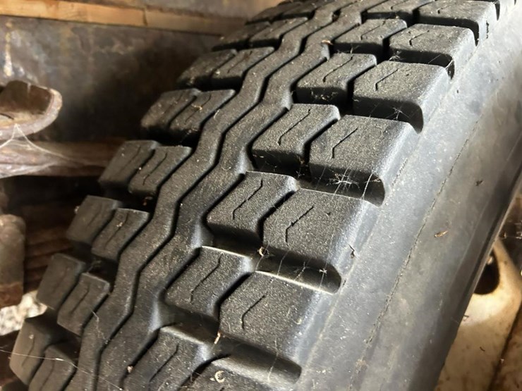 international-4700-image-63