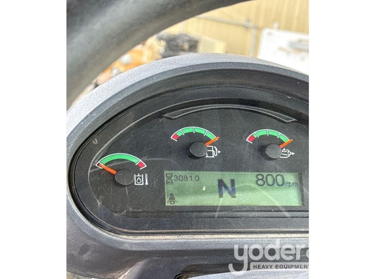 caterpillar-926m-image-13