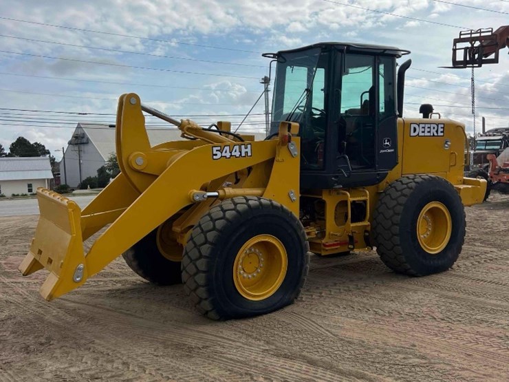 deere-544h-image-1