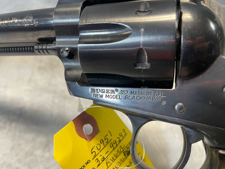 #2452-•-ruger-blackhawk-357-mag-revolver,-sn:-32-99293-image-8