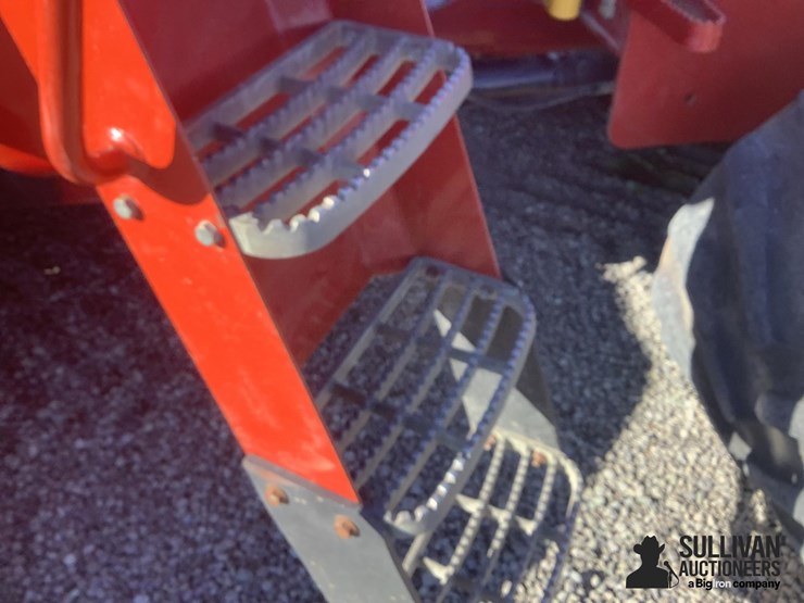 case-ih-485-image-20