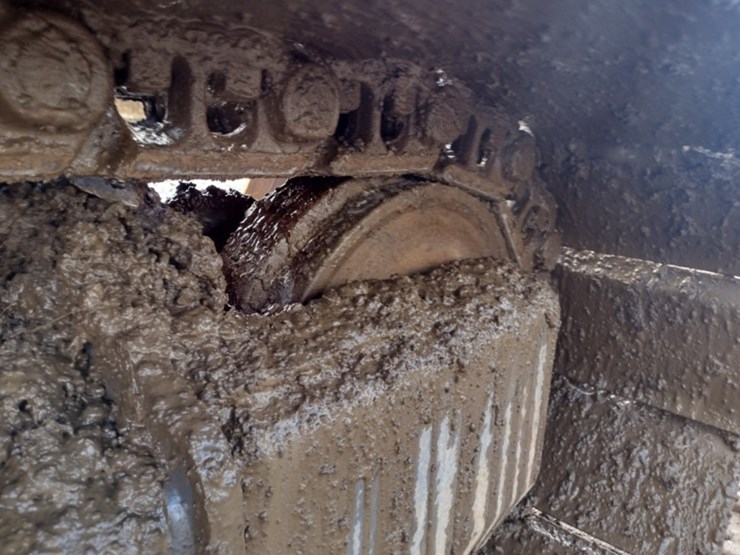 volvo-ec220e-lr-image-27