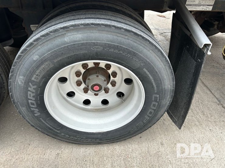 2015-wilson-hopper-bottom-image-20