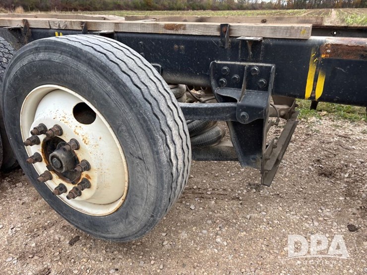 international-4900-image-56