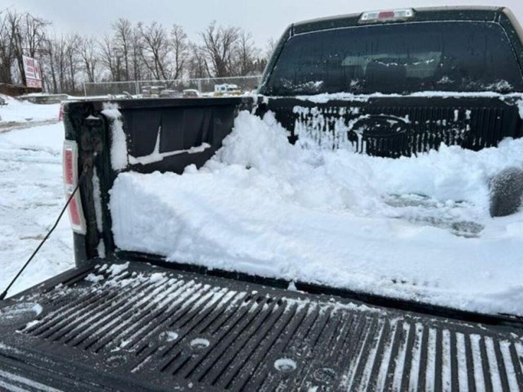 2012-ford-f150-xlt-image-45