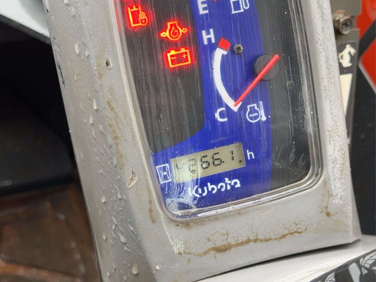 2015-kubota-svl75-2-image-50