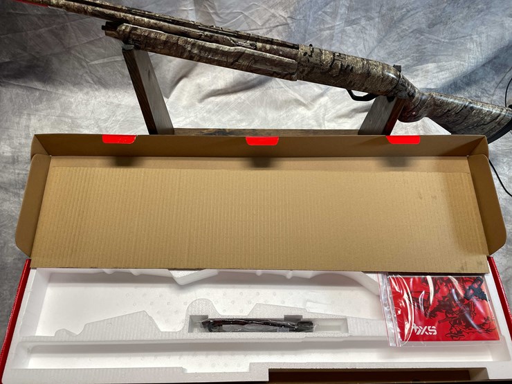 #2387-•-winchester-s-x-4-12-ga.-semi-auto-shotgun,-sn:-pt19454yw11k-image-23