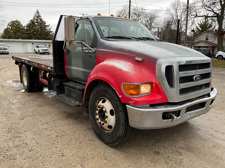 2015-ford-f650-image-5