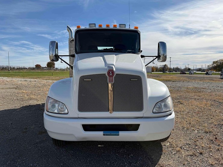 kenworth-t370-image-8