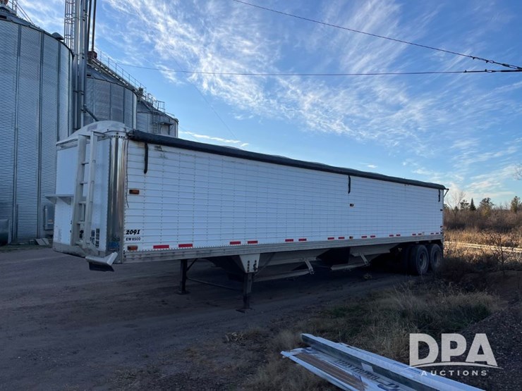 2013-timpte-super-hopper-image-1