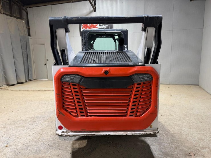 2022-bobcat-t76-image-4