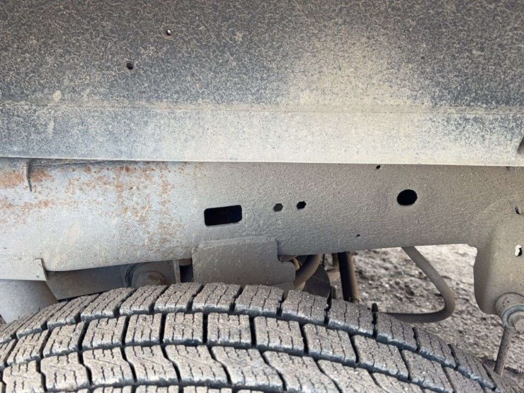 2014-dodge-ram-2500-image-10