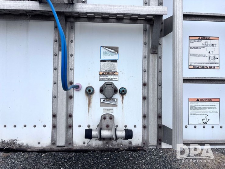 2013-merritt-hopper-image-17