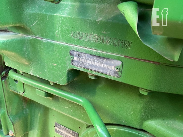 john-deere-8335r-image-4