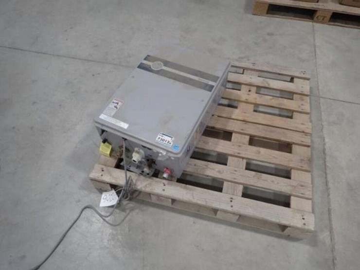 rheem-ecosense-tankless-hot-water-heater-image-1