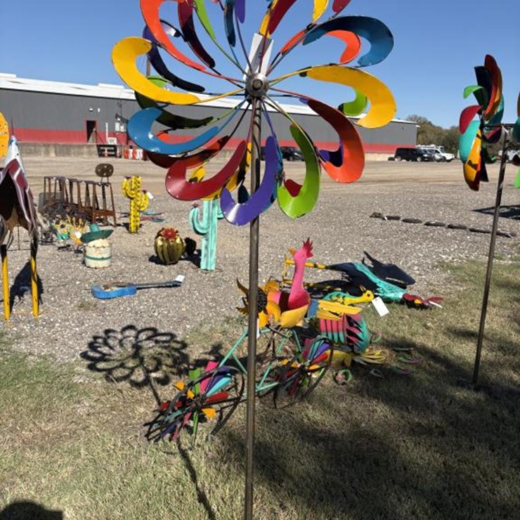 #93 • Metal Art- Standing Whirlygig