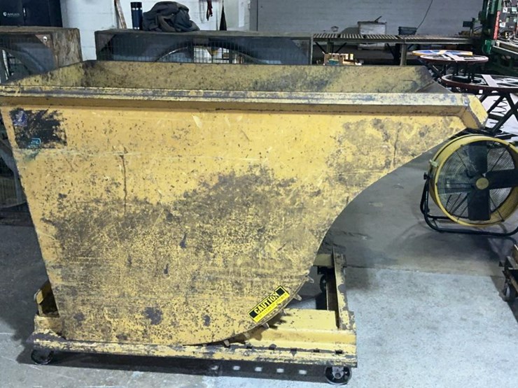 #605-•-wheeled-self-dumping-hopper-image-1