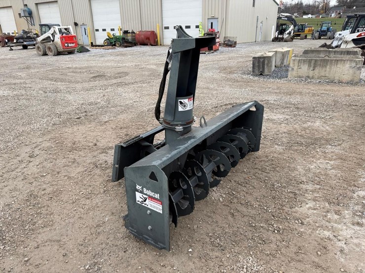 bobcat-sb200-74”-skid-steer-snowblower-image-7