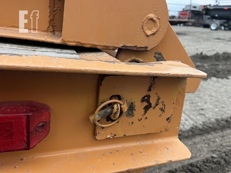 2010-econoline-25-ft-x-96-in-image-6