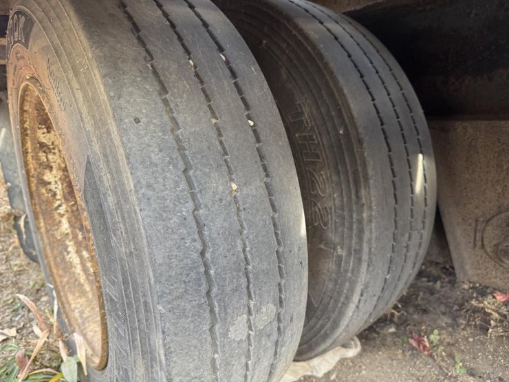 #1487-•-2001-felling-ft-40-2-equipment-trailer-image-26