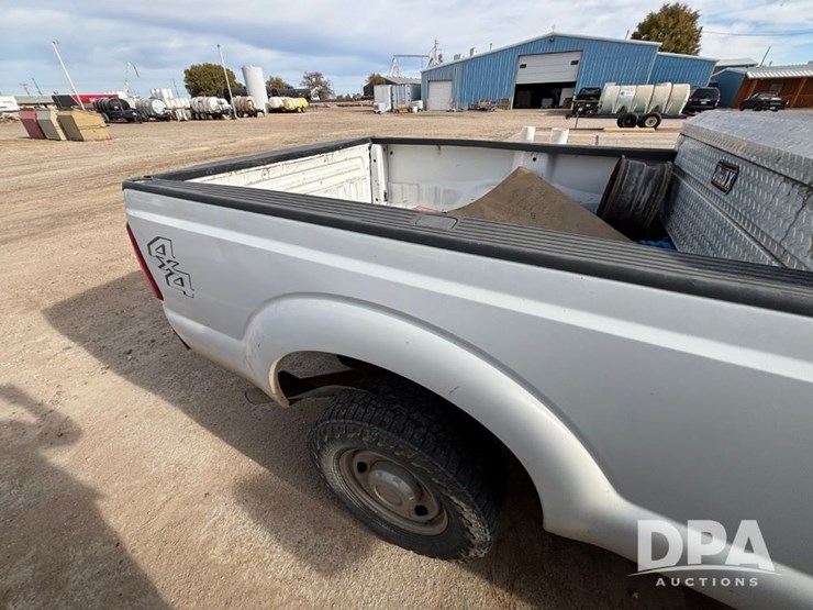 ford-f250-xl-image-7