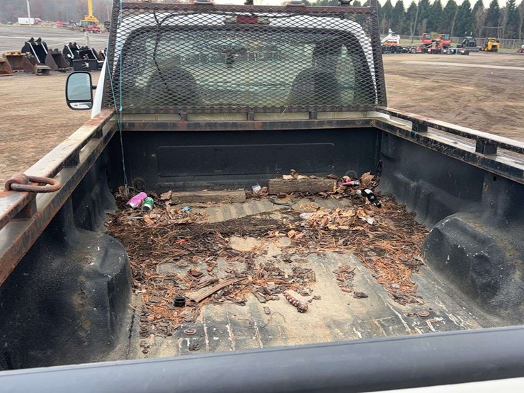 2004-ford-f350-image-19