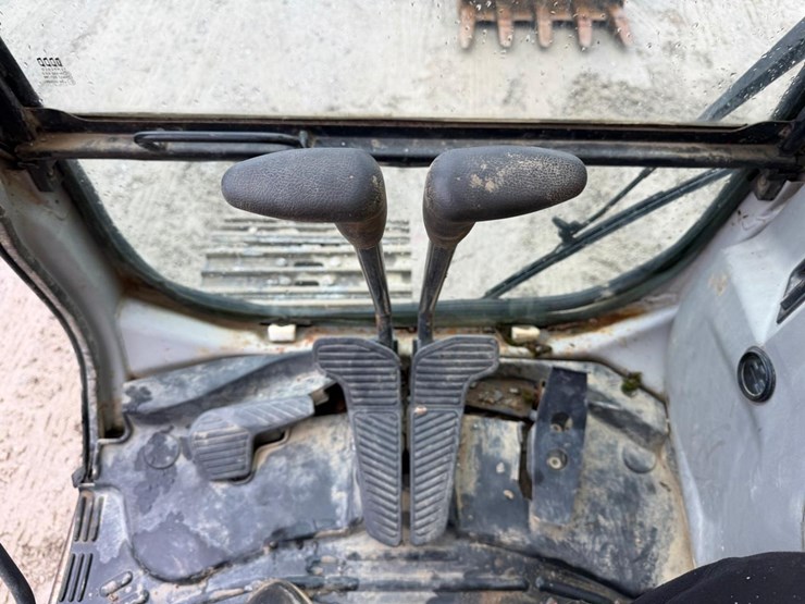 kobelco-sk160-image-37