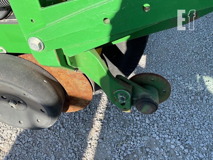 john-deere-1770-ccs-image-11