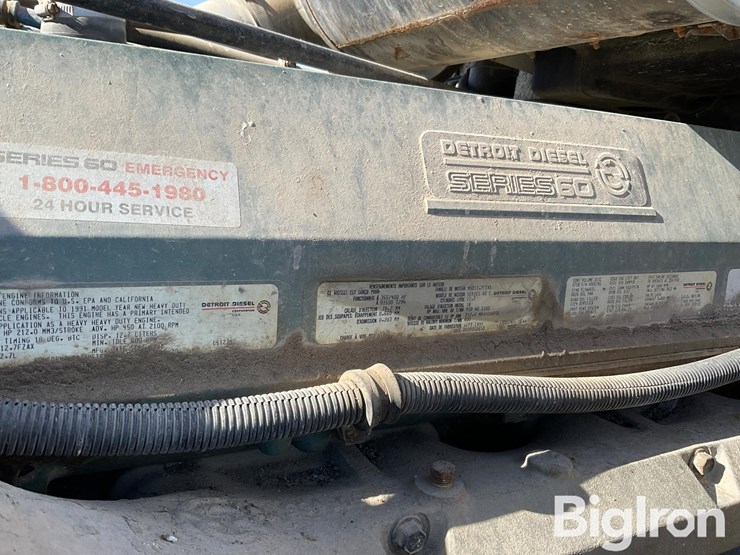 freightliner-fld120-image-19