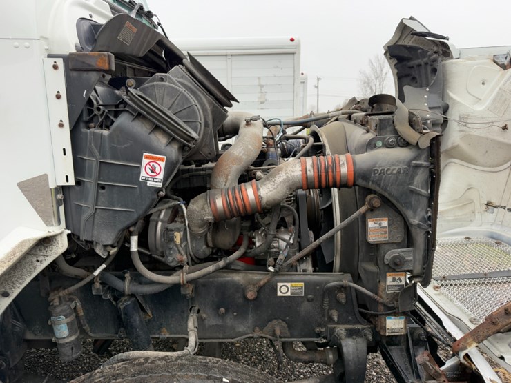 kenworth-t370-image-14