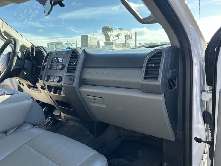 2017-ford-f250-image-52