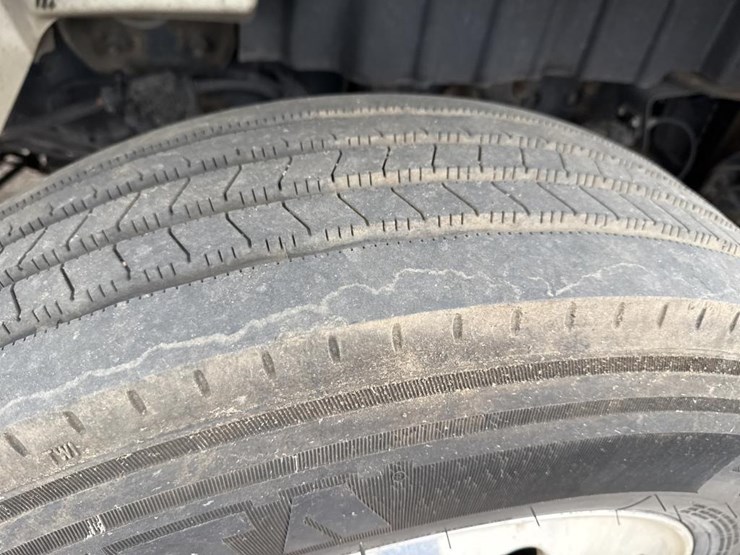 2017-international-4300-sba-image-64