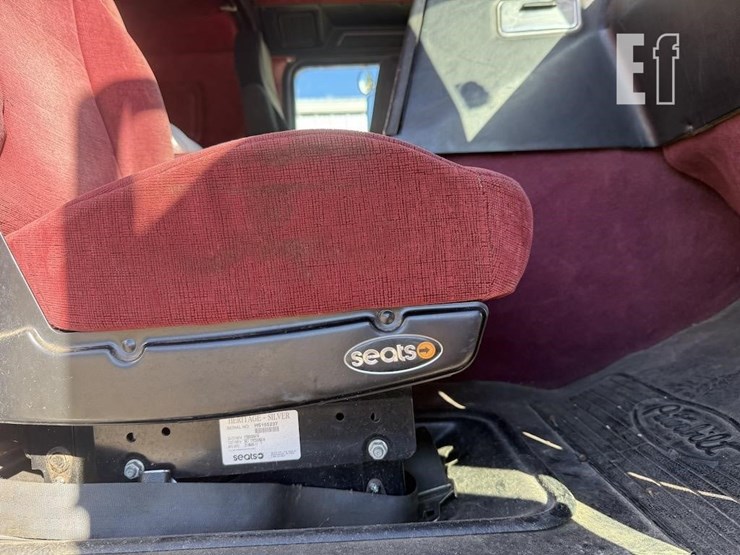 1985-peterbilt-362-image-21