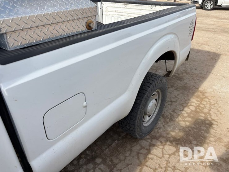 ford-f250-xl-image-30