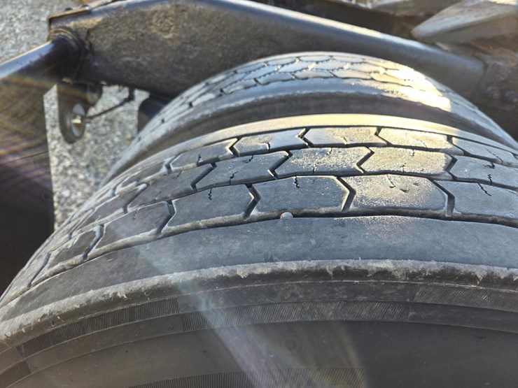 2007-peterbilt-386-image-91