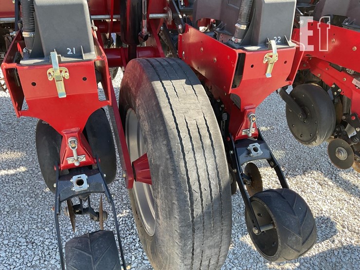 case-ih-1250-image-21
